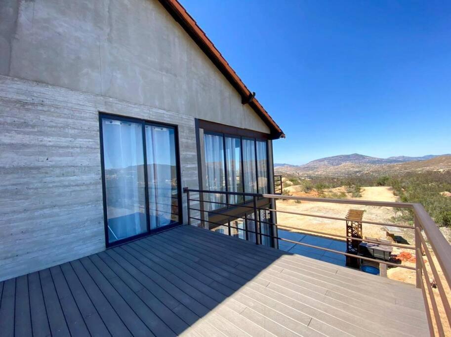 Cabana Valzam 2 Entre Vinedos Rancho Tecate Resort Exterior photo